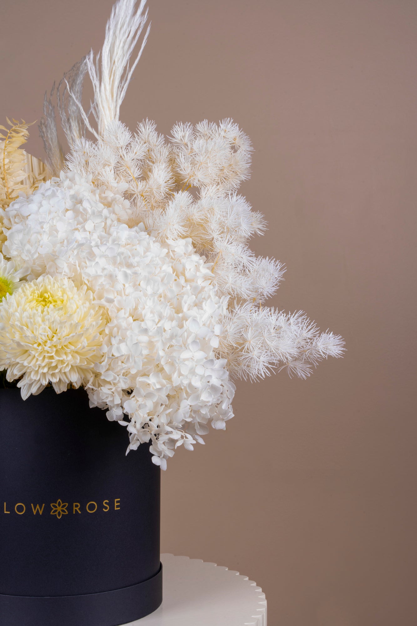 Ivory Breeze Flower Box